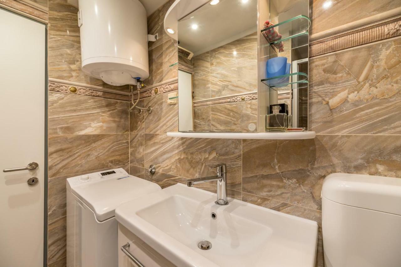 Apartment Pavic Garden バスカ エクステリア 写真